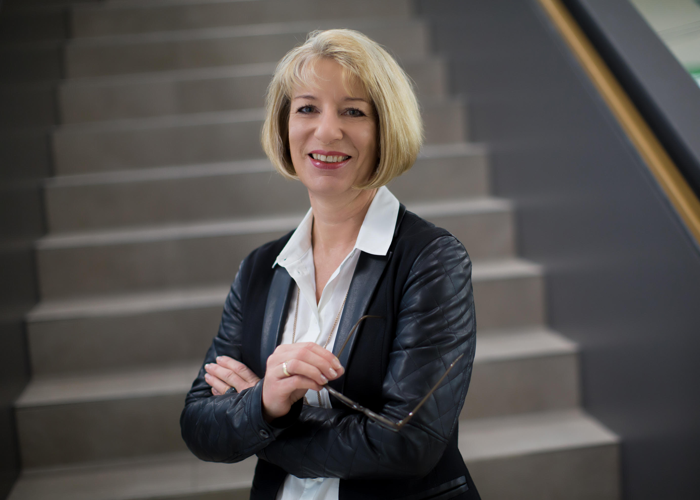 [Translate to Englisch:] Sabine Wolf-Huttenloch|Buchhaltung