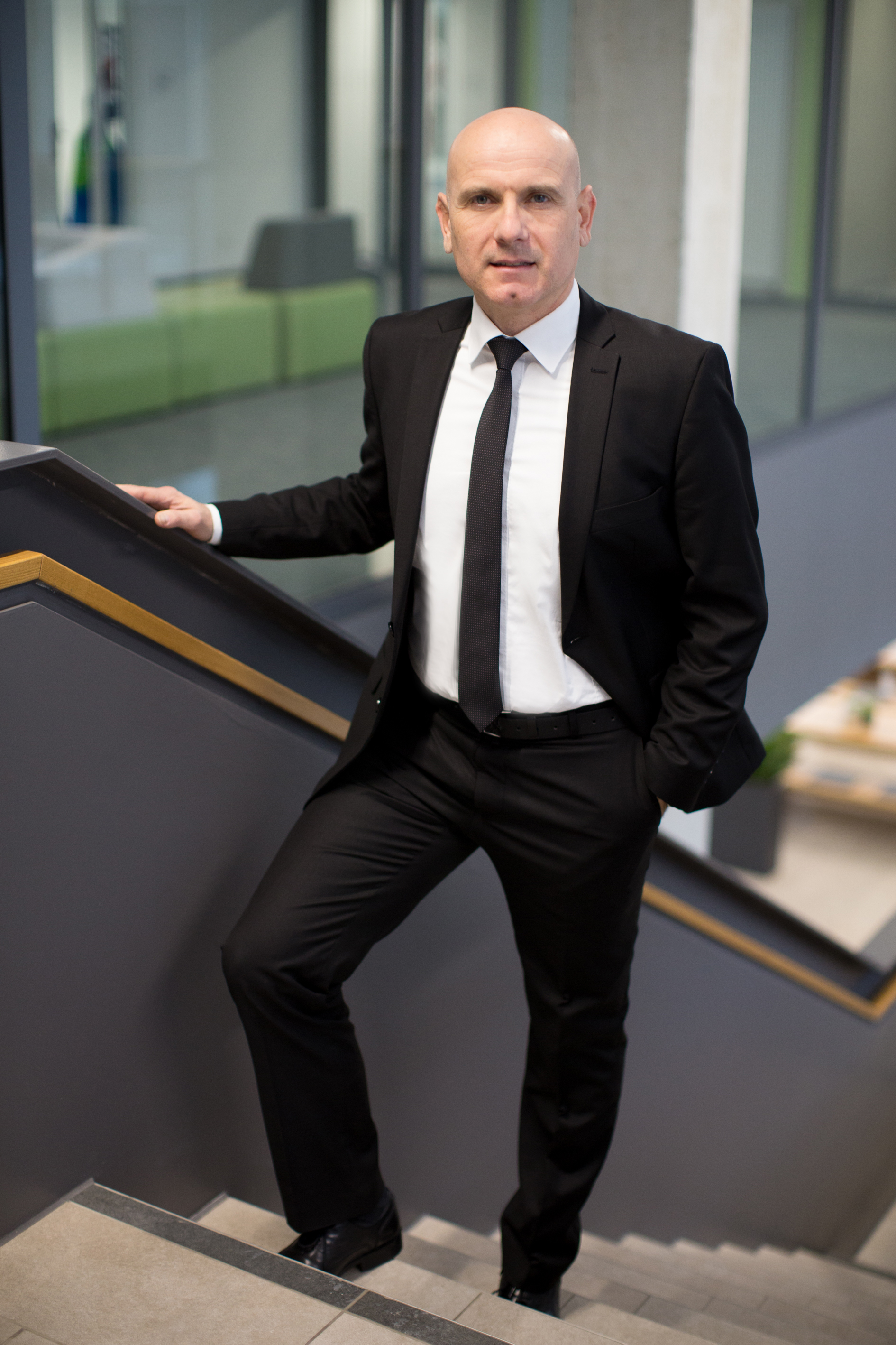 [Translate to Englisch:] Uwe Pfeil|Clustermanager